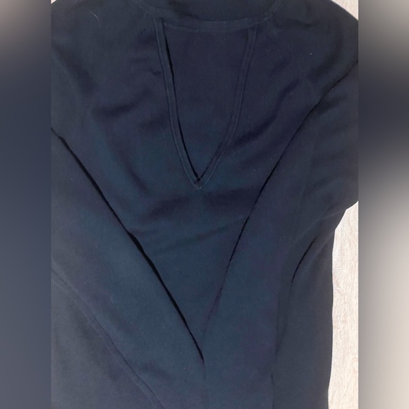 Keyhole Black Turtle Neck Sweater - Picture 6 of 9